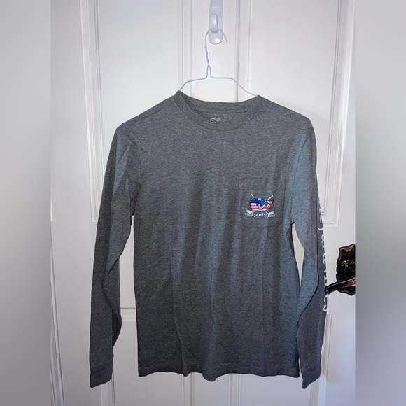 vineyard vines hockey long sleeve - Picture 1 of 3